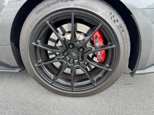 Gray 2019 Ford Shelby GT350 Base