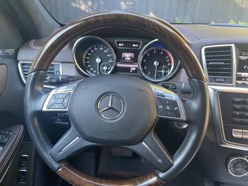 2013 Mercedes-Benz GL-Class GL 550 4MATIC