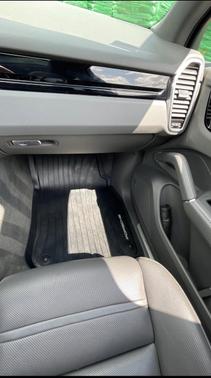 Gray 2019 Porsche Cayenne Cayenne S