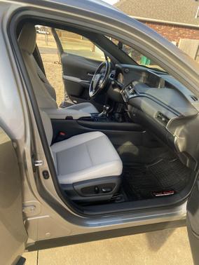 2019 Lexus UX 200 Luxury