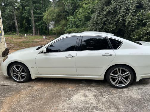 White 2007 INFINITI M45 Sport