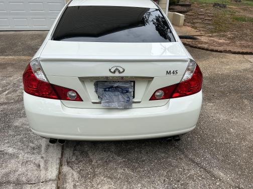 White 2007 INFINITI M45 Sport