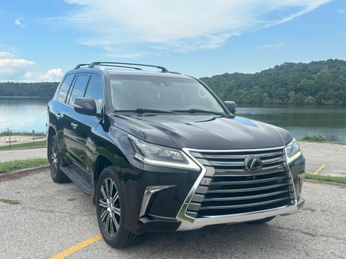 2019 Lexus LX 570 Three-Row