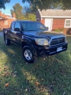 Black 2010 Toyota Tacoma Base
