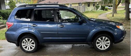 2012 Subaru Forester 2.5X Premium