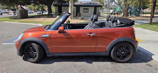 2013 MINI Convertible Cooper S