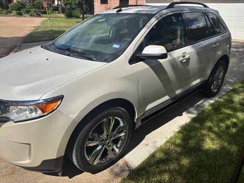 White 2013 Ford Edge SEL