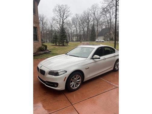 2015 BMW 528 i xDrive