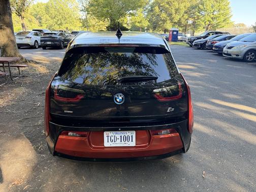 2015 BMW i3 Base w/Range Extender