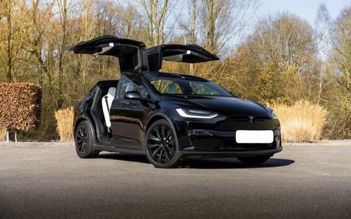 Black 2023 Tesla Model X Plaid