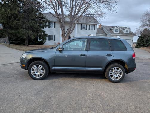 2004 Volkswagen Touareg V8