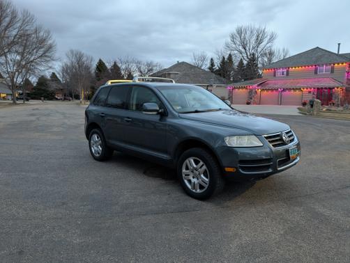 2004 Volkswagen Touareg V8