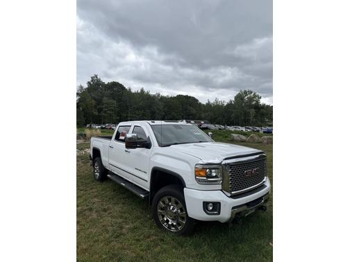 2015 GMC Sierra 2500 Denali