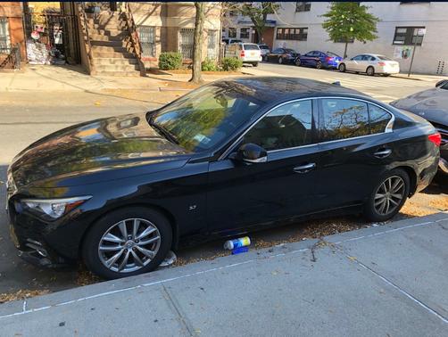 Black 2014 INFINITI Q50 Premium