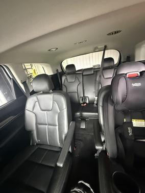 White 2021 Kia Telluride EX