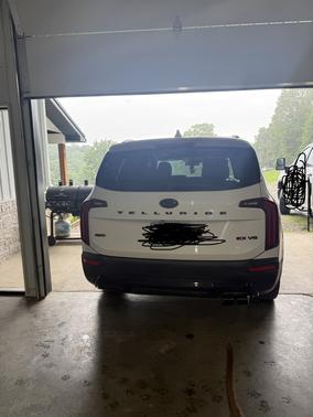 White 2021 Kia Telluride EX