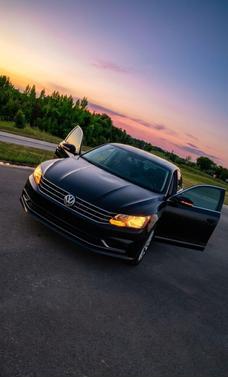 Black 2016 Volkswagen Passat 1.8T SE w/Technology