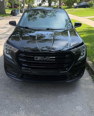 Black 2023 GMC Terrain SLE