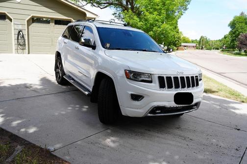White 2014 Jeep Grand Cherokee Overland