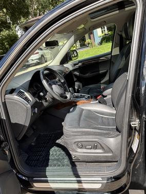 2011 Audi Q5 2.0T Premium
