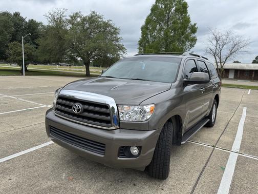 2008 Toyota Sequoia SR5