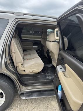 2008 Toyota Sequoia SR5