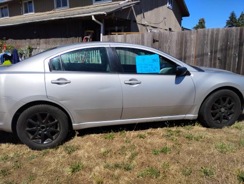 Silver 2008 Mitsubishi Galant ES