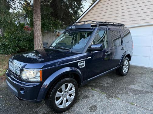 Blue 2013 Land Rover LR4 Lux