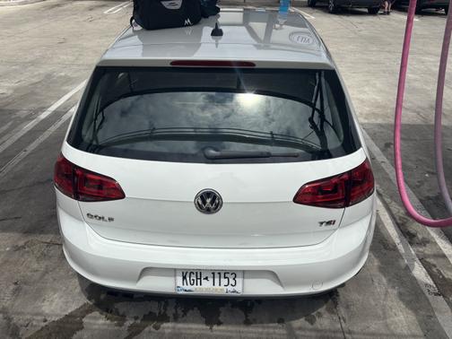 2016 Volkswagen Golf TSI S 4-Door