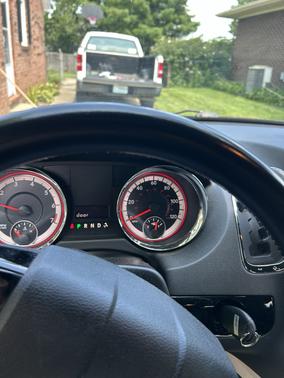 White 2018 Dodge Grand Caravan SXT