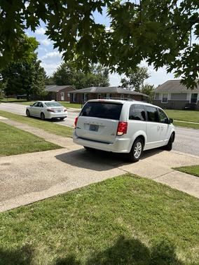White 2018 Dodge Grand Caravan SXT