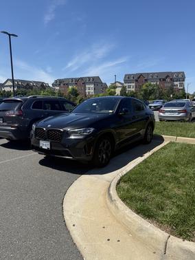 2024 BMW X4 xDrive30i