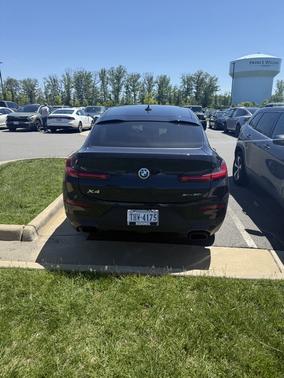 2024 BMW X4 xDrive30i