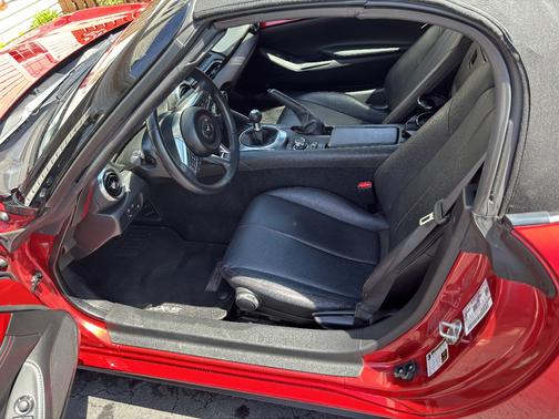 Red 2016 Mazda MX-5 Miata Grand Touring