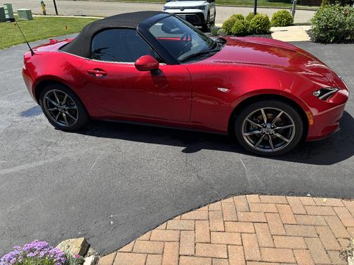 Red 2016 Mazda MX-5 Miata Grand Touring