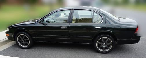 1998 Nissan Maxima SE