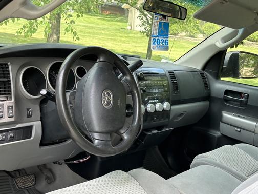 2011 Toyota Tundra Grade