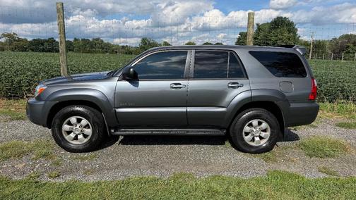 Gray 2007 Toyota 4Runner SR5