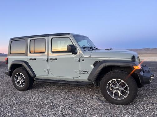 2024 Jeep Wrangler Sport S