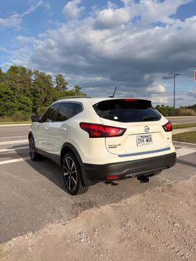 White 2019 Nissan Rogue Sport SL