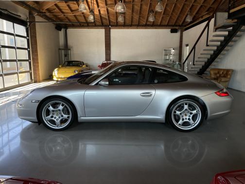 2005 Porsche 911 911 Carrera 997