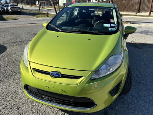 2012 Ford Fiesta SE