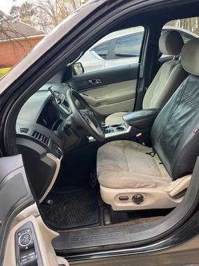 2013 Ford Explorer Base