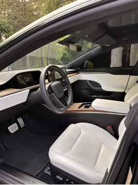 2021 Tesla Model S Long Range