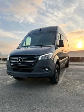 2019 Mercedes-Benz Sprinter 2500 High Roof