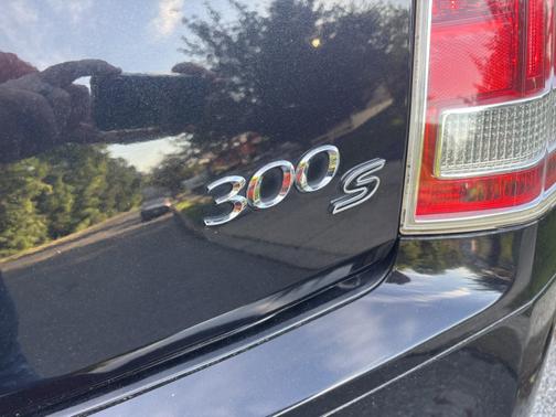 2013 Chrysler 300 S