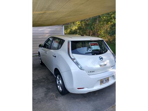 2011 Nissan Leaf SV