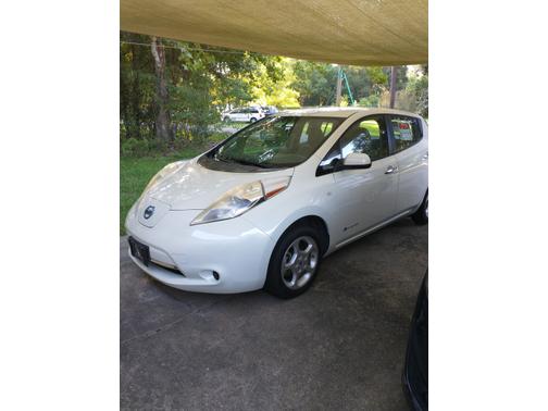 2011 Nissan Leaf SV