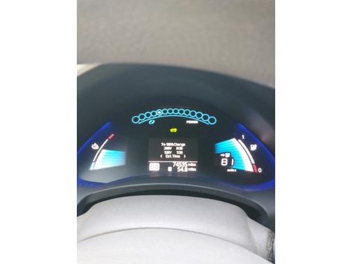 2011 Nissan Leaf SV
