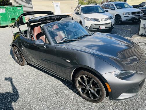 2017 Mazda MX-5 Miata RF Launch Edition